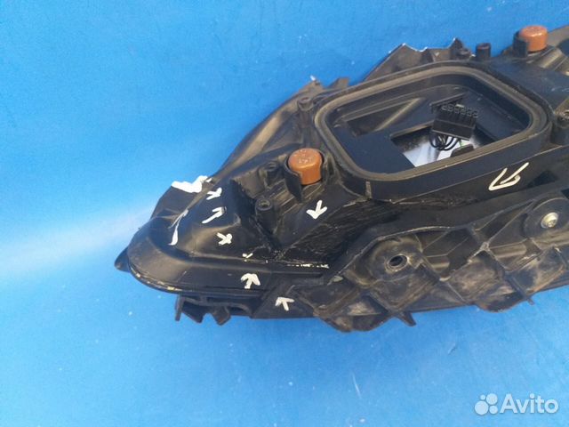 Поворотник правый Jeep Cherokee 2014-2016 Поворотник правый Jeep Cherokee 2014-2016