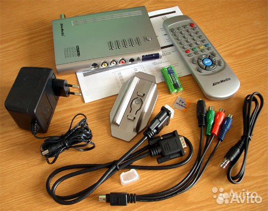 Внешний TV тюнер Avertv Box 9 AVerMedia с пультом