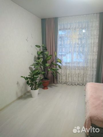 2-к квартира, 68.4 м², 1/6 эт.