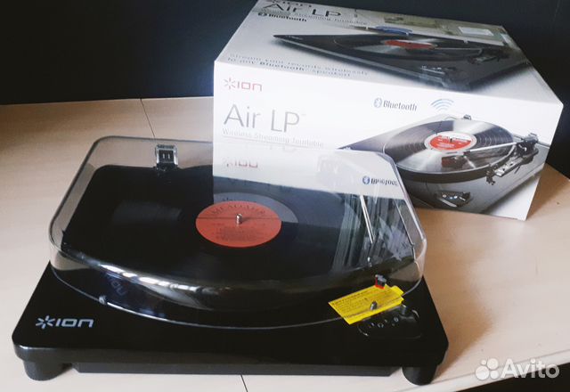 Проигрыватель виниловых дисков ION Audio Air LP