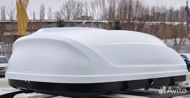 Аэродинамический автобокс на крышу автомобиля