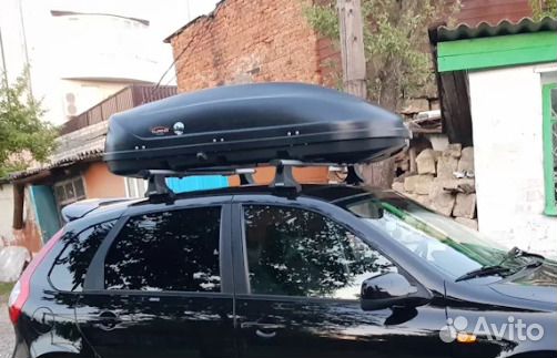 Аэродинамический автобокс на крышу автомобиля