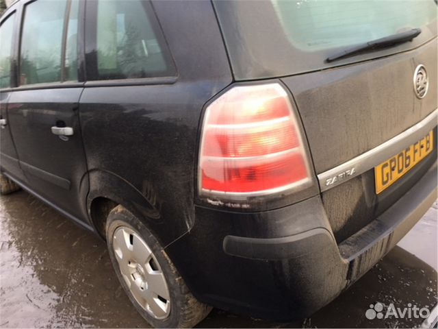 Дверь капот фара бампер Opel Zafira B 2005-2012
