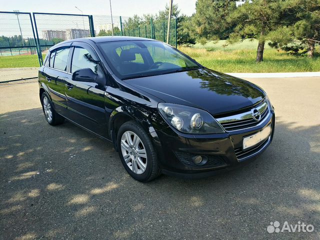 Opel Astra 1.8 AT, 2010, 106 000 км