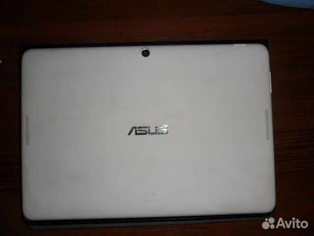 Планшет asus MeMO Pad10 ME103K 16Gb+Чехол и SD-к Планшет asus MeMO Pad10 ME103K 16Gb+Чехол и SD-к