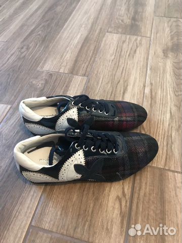 Кроссовки новые 36-37р