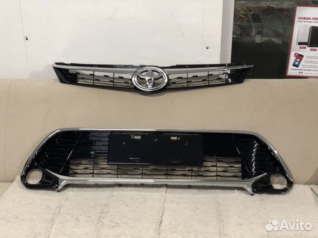 Решетки радиатора Toyota Camry V55 крашенные (2016