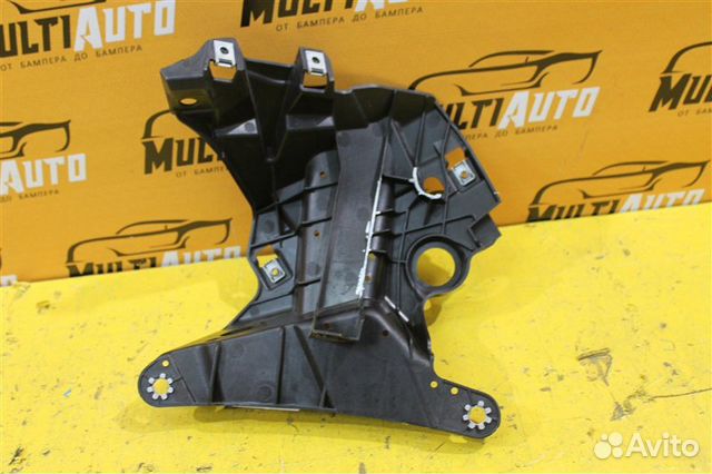 Кронштейн крыла передний левый Bmw X5 F15 F16 Кронштейн крыла передний левый Bmw X5 F15 F16