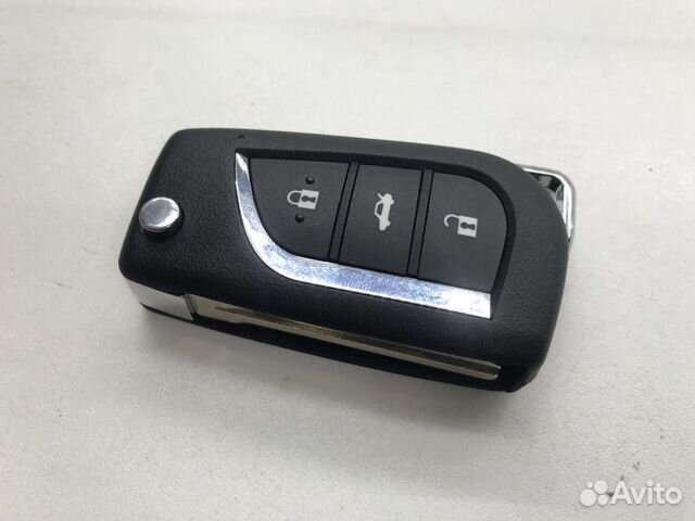 Выкидной ключ для Toyota три кнопки Выкидной ключ для Toyota три кнопки
