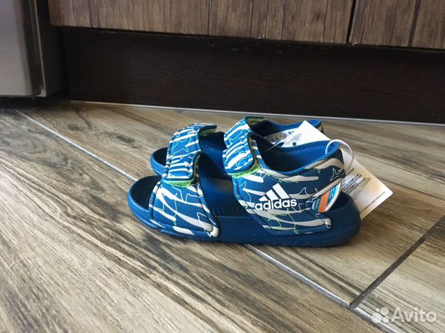 Новые оригинальные сандалии Adidas р.25 Новые оригинальные сандалии Adidas р.25
