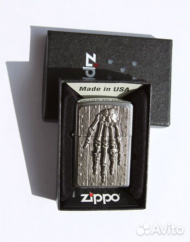 Зажигалка Zippo Skeleton Hand Зажигалка Zippo Skeleton Hand