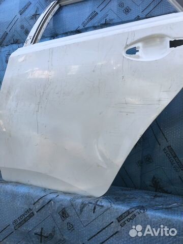 Дверь задняя левая Toyota Auris 180