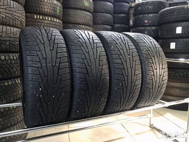 Зимние шины 225/45/17 Nokian hkpl R Финская липучк