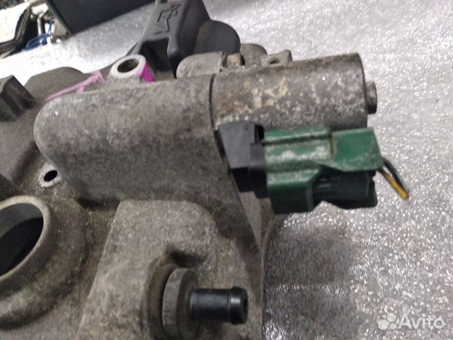 Клапанная крышка Nissan Avenir, W11