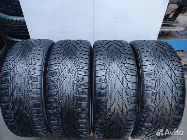 Nokian Hakkapeliitta R2 SUV 285/60/18 2шт Nokian Hakkapeliitta R2 SUV 285/60/18 2шт