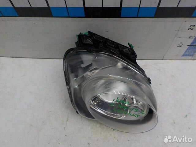 Фара правая на Nissan Juke Фара правая на Nissan Juke
