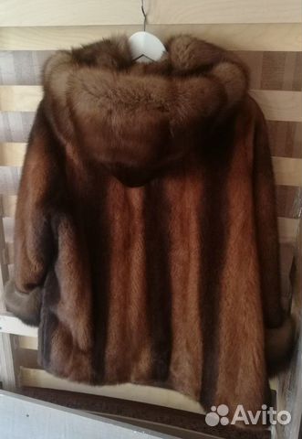 Шубка короткая, автоледи Шубка короткая, автоледи