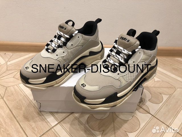 Кроссовки Balenciaga Triple S 36-40 Кроссовки Balenciaga Triple S 36-40