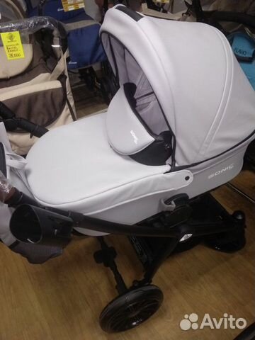 Коляска из экокожи 3 в 1. Новая