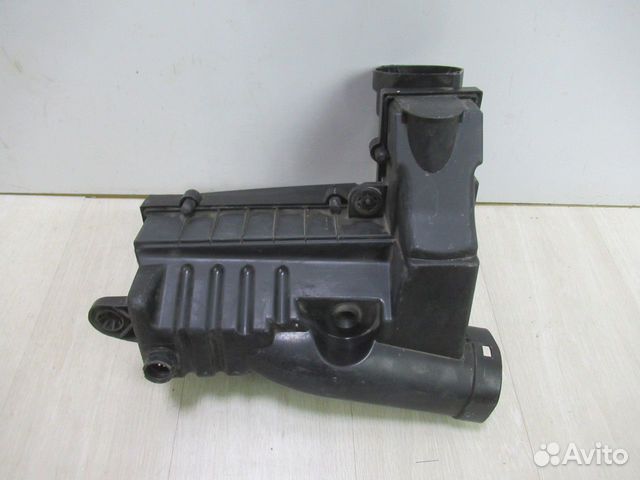 Корпус воздушного фильтра Volkswagen Tiguan 1 (07 Корпус воздушного фильтра Volkswagen Tiguan 1 (07