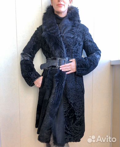 Шуба - Пальто зимнее меховое каракуль с капюшоном