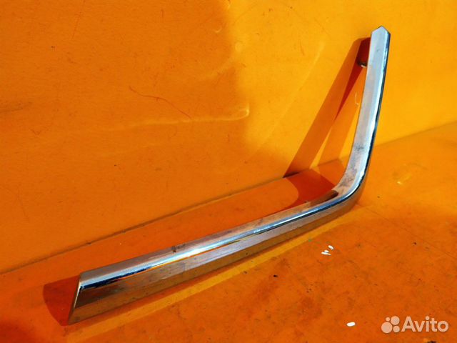 Накладка бампера передняя правая нижняя Mitsubishi Накладка бампера передняя правая нижняя Mitsubishi