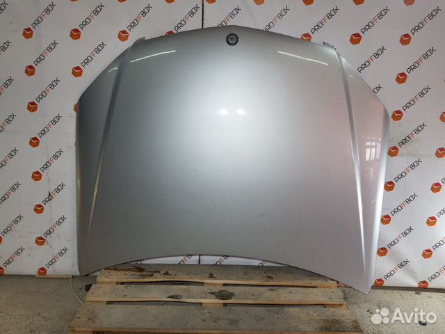 Капот Mercedes C W204 2.2 CDI 2010 Капот Mercedes C W204 2.2 CDI 2010