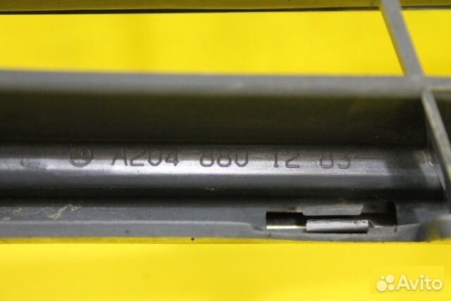 Решетка радиатора Mercedes C-Classe W204