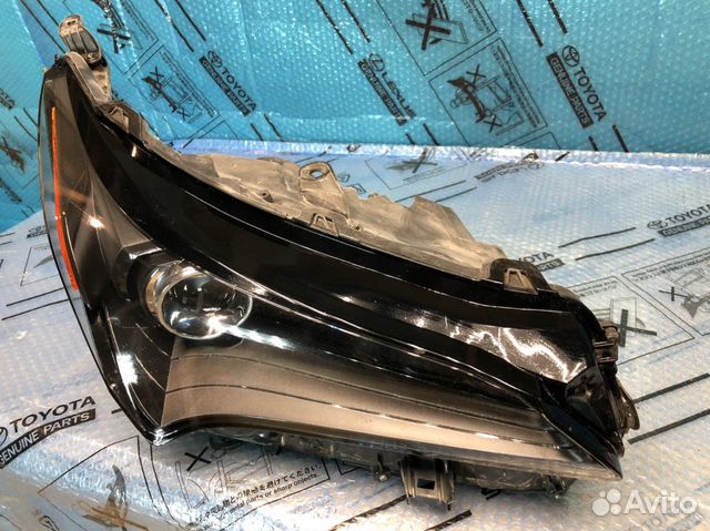 Lexus NX200/300 фара правая оригинал 14-17 год Lexus NX200/300 фара правая оригинал 14-17 год