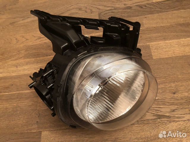 Nissan Juke оригинальные фары Nissan Juke оригинальные фары