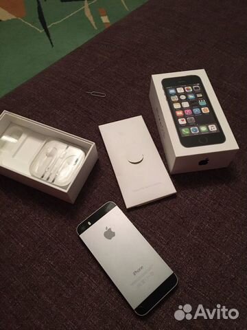 Телефон iPhone 5 s