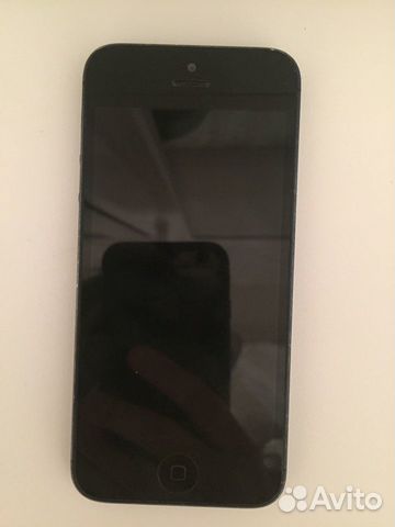 Телефон iPhone 5