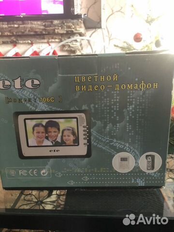 Цветной видео-домофон Цветной видео-домофон