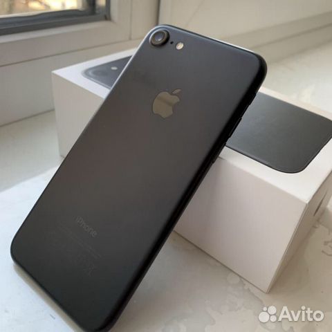Телефон iPhone