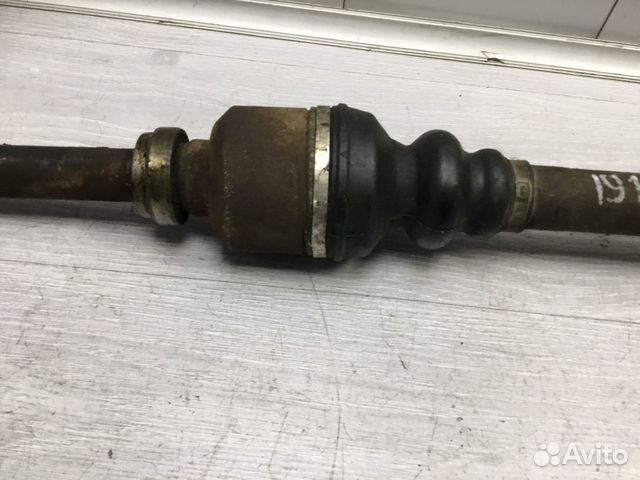 Полуось передняя правая peugeot 307 2006 Полуось передняя правая peugeot 307 2006