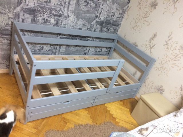 Кроватка детская
