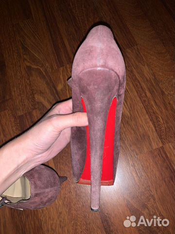 Туфли Christian Louboutin
