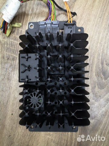 Mercedes w203 усилитель звука Harman becker