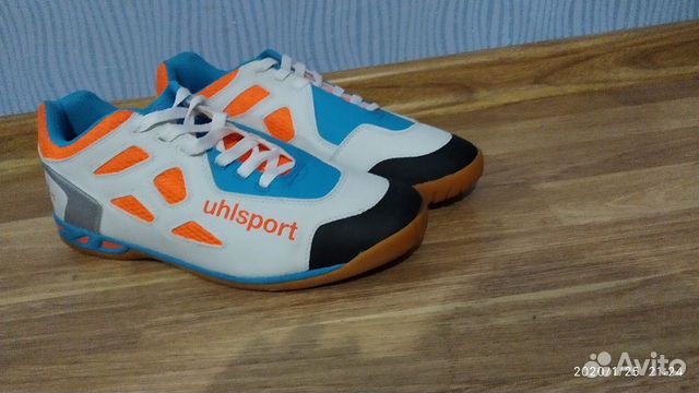 Бампы,бутсы,футзалки Uhlsport leon JR, 44(28,5cm.)