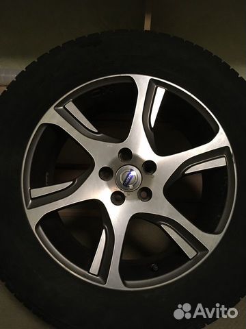 Комплект оригинальных колес R18 Volvo XC60