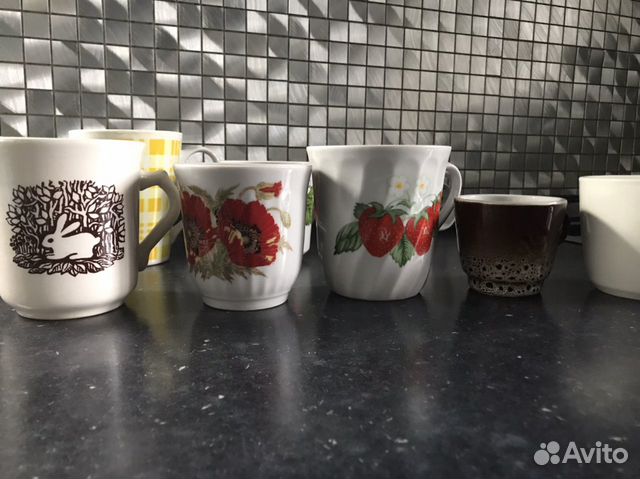 Посуда (чашки, тарелки, рюмки) Посуда (чашки, тарелки, рюмки)
