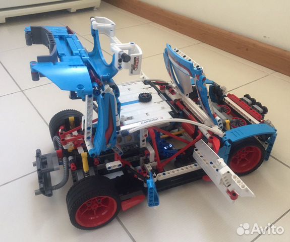 Lego Technic 42077 гоночный автомобиль