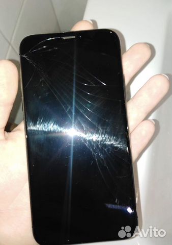 Продам iPhone X