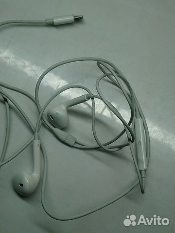 Наушники оригинал Apple EarPods(Lightning) Наушники оригинал Apple EarPods(Lightning)