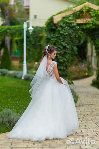Платье свадебное