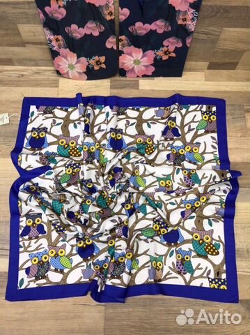 Новый женский шёлковый платок Gold Kashkha Новый женский шёлковый платок Gold Kashkha