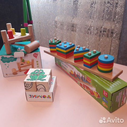 Детские развивающие игрушки