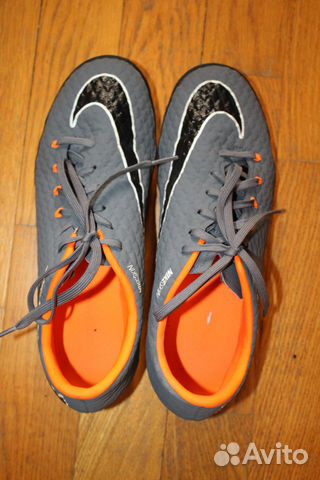 Бутсы Nike. Р.38-38,5 Бутсы Nike. Р.38-38,5