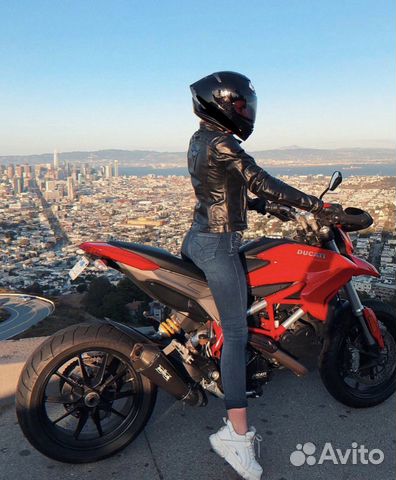 Женская кожаная мотокуртка Dainese Италия Женская кожаная мотокуртка Dainese Италия