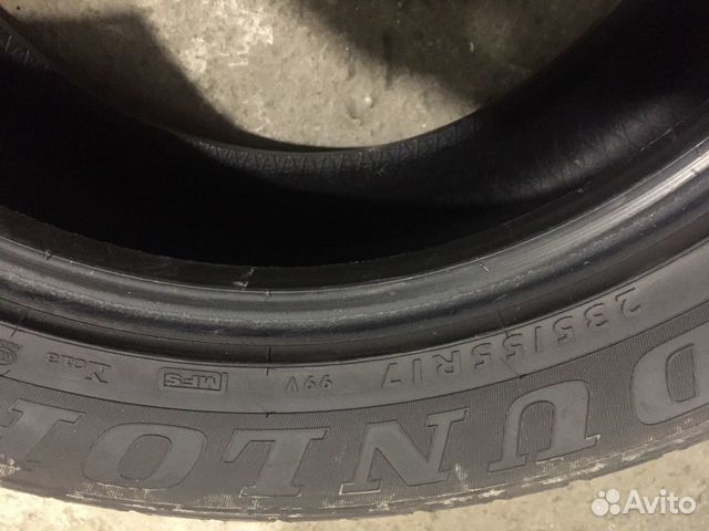 Шина Dunlop 235/55/R17 Шина Dunlop 235/55/R17